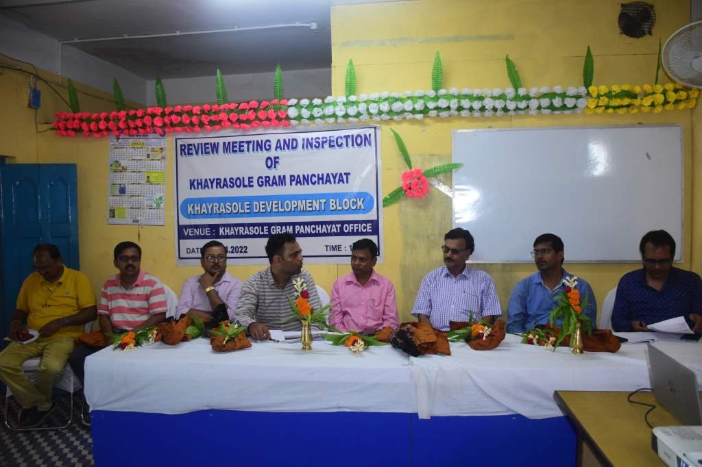 Video of Review Meeting and Inspection of Gram Panchayat - Khoyrasole